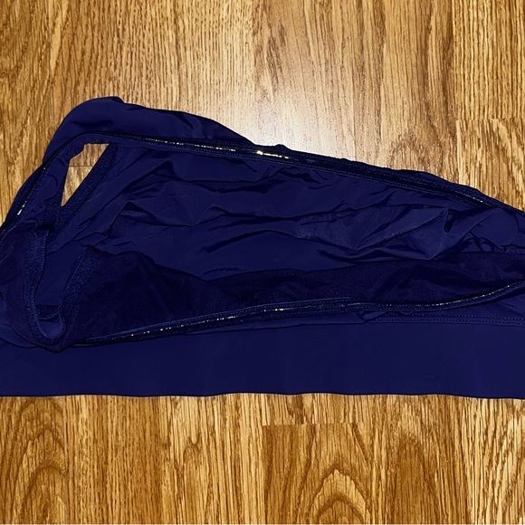 SOLD‼️ - Picture 2 of 4